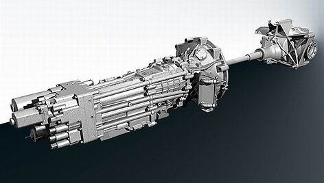 Naujausias &bdquo;Lamborghini&ldquo; V12 variklis