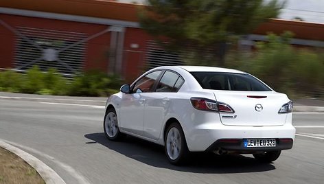 „Mazda3“ su naujuoju 1,6 litro dyzeliniu varikliu