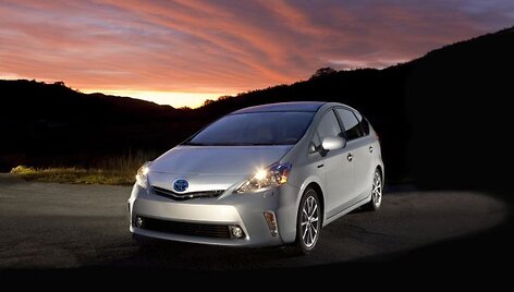 &bdquo;Toyota Prius V&ldquo; hibridinis minivenas