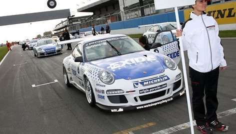 „Porsche Carrera Cup“ savaitgalis „Donington Park“ lenktynių trasoje