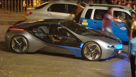 &bdquo;BMW Vision EfficientDynamics&ldquo; &bdquo;Misija neįmanoma 4&ldquo; filmavimo aik&scaron;telėje