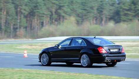 &bdquo;Brabus Power Xtra CGI&ldquo; galios paketas &bdquo;Mercedes-Benz&ldquo; S ir CL klasės modeliams
