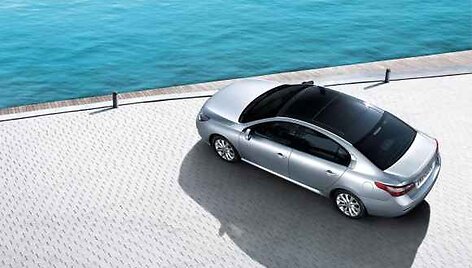 &bdquo;Renault Latitude&ldquo;