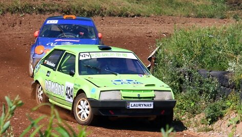 Autokrosas Sungaili&scaron;kių kroso trasoje