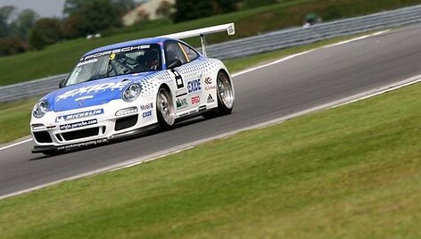 Ignas Gelžinis &bdquo;Snetterton 300 Circuit&ldquo; trasoje