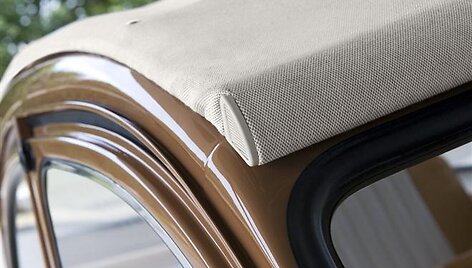 &bdquo;Citroen 2CV&ldquo; sukurtas drauge su mados namais &bdquo;Hermes&ldquo;