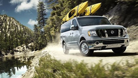 Pasiūlymas dvylikai amerikiečių – „Nissan NV3500 HD“