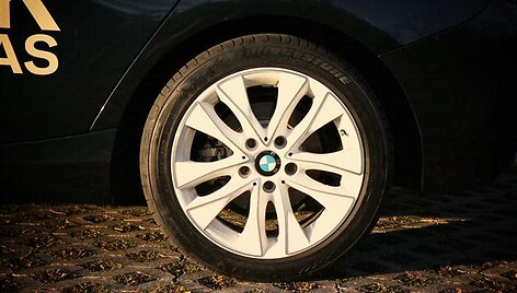 1 serijos BMW &ndash; skrydis pirma klase