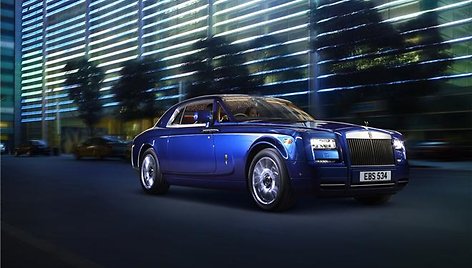 Atnaujinta „Rolls Royce Phantom“ kupė