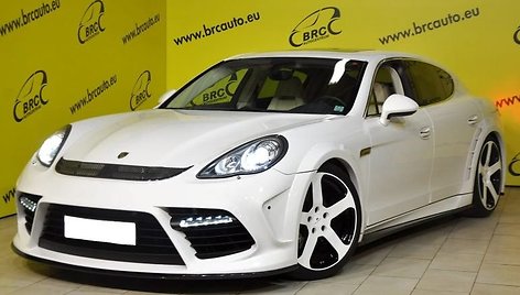 Autoplius.lt portale parduodamas tiuninguotas automobilis. „Porsche Panamera“