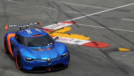 „Renault Alpine“ prototipas Monako „Formulės-1“ trasoje