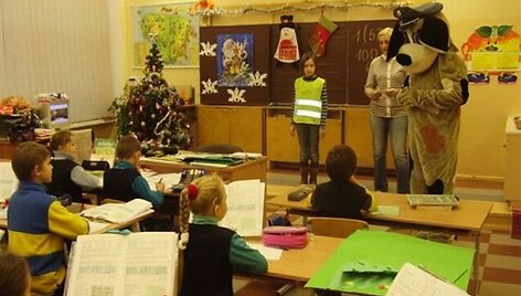 "Smeltėje" lankėsi policijos bičiulis Amsius.