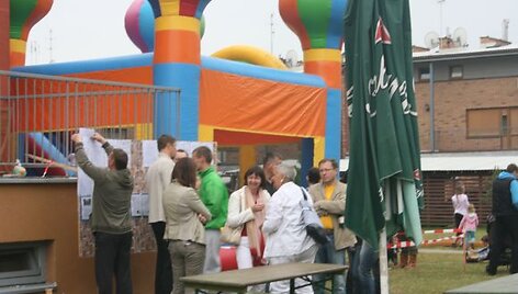 Žolynų gatvės bendruomenės &scaron;ventės akimirka.