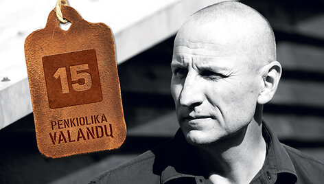 Sigitas Parulskis sako, kad ra&scaron;ymas yra keistas darbas, tačiau jam smagu ra&scaron;yti, todėl jis ir ra&scaron;o. 