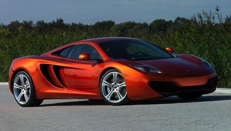 &bdquo;McLaren MP4-12C&ldquo; &ndash; į kovą prie&scaron; &bdquo;Ferrari&ldquo; ir &bdquo;Mercedes&ldquo;