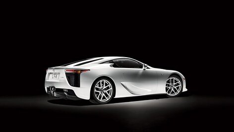 &bdquo;Lexus LF-A&ldquo; &ndash; paklausa vir&scaron;ija pasiūlą