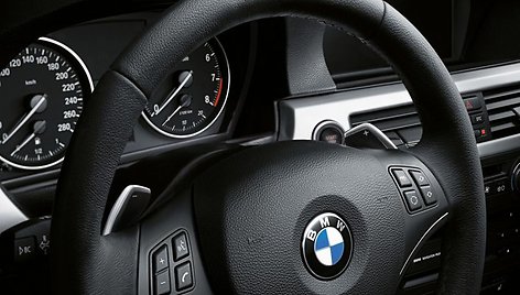 BMW 3 kupė ir kabrioletas sulaukė atnaujinimų