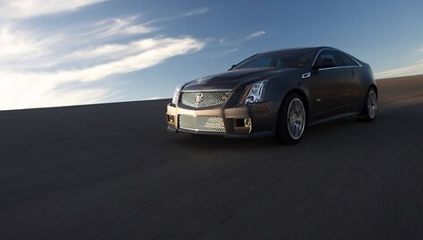 &bdquo;Cadillac CTS-V&ldquo; kupė &ndash; į kovą su &bdquo;vokiečiais&ldquo;