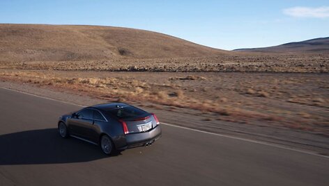 &bdquo;Cadillac CTS-V&ldquo; kupė &ndash; į kovą su &bdquo;vokiečiais&ldquo;