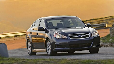 Lietuvos &bdquo;Metų automobilis 2010&ldquo; &ndash; &bdquo;Subaru Legacy&ldquo;
