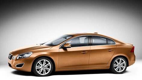 &bdquo;Volvo S60&ldquo; &ndash; dinami&scaron;kesnis už pirmtaką
