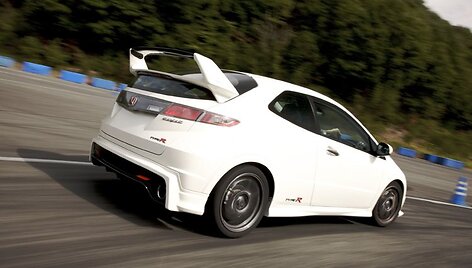&bdquo;Honda Civic Type-R Mugen&ldquo; &ndash; tik dvide&scaron;imčiai entuziastų