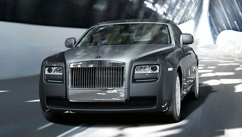 „Rolls-Royce Ghost” – prabangos, galios ir technologijų derinys