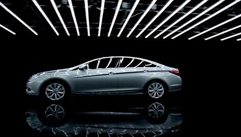 Naujasis &bdquo;Hyundai Sonata&ldquo; &ndash; nutekėjusios nuotraukos žada staigmeną