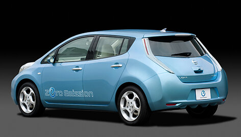 &bdquo;Nissan LEAF&ldquo; &ndash; elektromobilis masėms