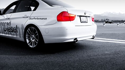 Naujasis BMW 3,0 l &bdquo;TwinPower Turbo&ldquo; &ndash; dar galingesnis