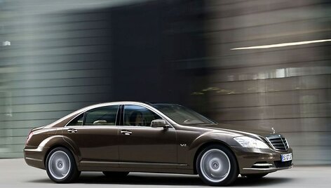 Atnaujintas &bdquo;Mercedes-Benz S&ldquo; &ndash; dar tobulesnis