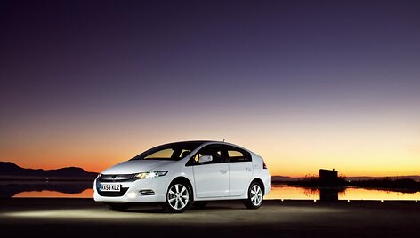J. Clarksonas: &bdquo;Honda Insight&ldquo; - pats blogiausias automobilis
