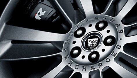 Dar greitesnis ir galingesnis &bdquo;Jaguar XKR&ldquo;