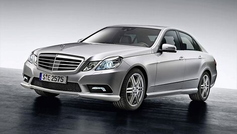 Oficialiai pristatytas naujasis &bdquo;Mercedes-Benz E&rdquo;