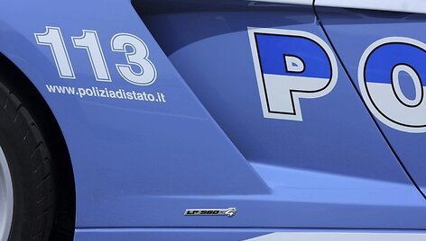 Italijos policija vairuos &bdquo;Lamborghini Gallardo LP560-4&rdquo;