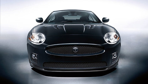 „Jaguar XKR-S“ – greičiausia katė