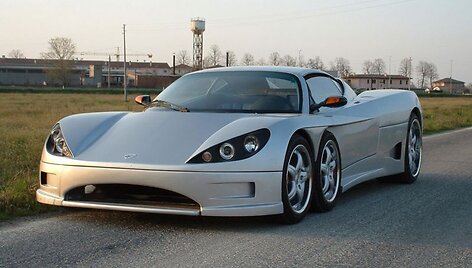 &bdquo;Covini C6W&rdquo; &ndash; &scaron;e&scaron;iaratis superautomobilis