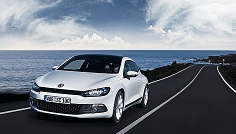 „Volkswagen Scirocco“ tapo „Top Gear“ metų automobiliu