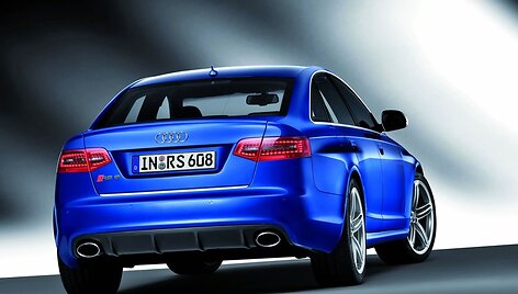 Pristatomas &bdquo;Audi RS6&ldquo; sedanas