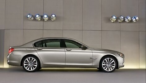 Nutekėjo naujojo &bdquo;BMW 7&ldquo; nuotraukos