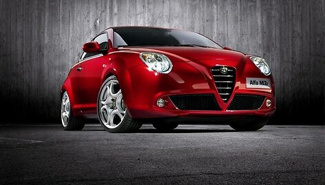 &bdquo;Alfa Romeo Mi.To&ldquo; - gražuolis &bdquo;Mini&ldquo; varžovas