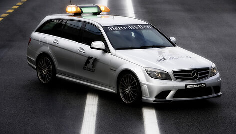 Ženeva 2008: naujasis &bdquo;Formulės-1&ldquo; saugos automobilis
