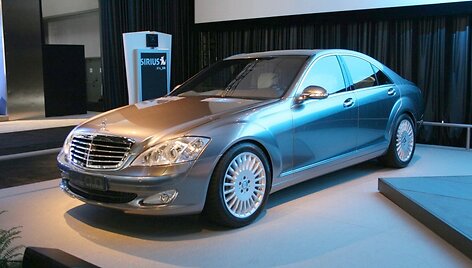 &bdquo;Daimler&ldquo; įvaldė ličio jonų technologiją