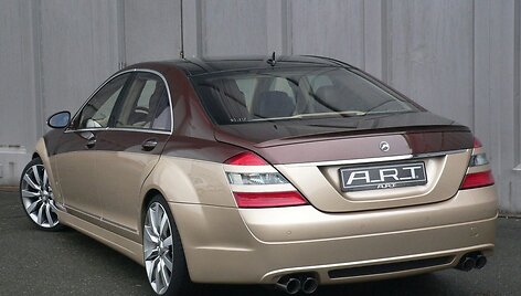 Patobulinta &bdquo;Mercedes-Benz&ldquo; S klasė