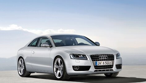 Laukiama &bdquo;Audi A5 Cabrio&ldquo; debiuto