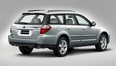  „Subaru“ ruošiasi pristatyti dyzelinius „Legacy“, „Outback“ ir „Forester“