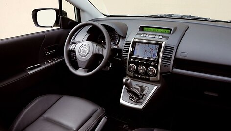 Vienatūris &bdquo;Mazda 5&ldquo; (asociatyvinės nuotr.)