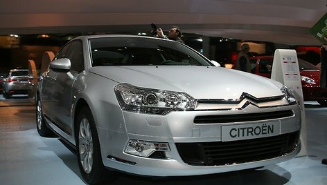 Tyli naujojo „Citroen C5“ pasaulinė premjera