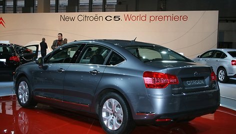 Tyli naujojo „Citroen C5“ pasaulinė premjera