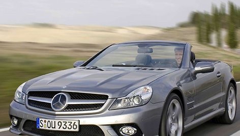 Naujasis „Mercedes-Benz SL“ turėtų pasirodyti 2009 metais